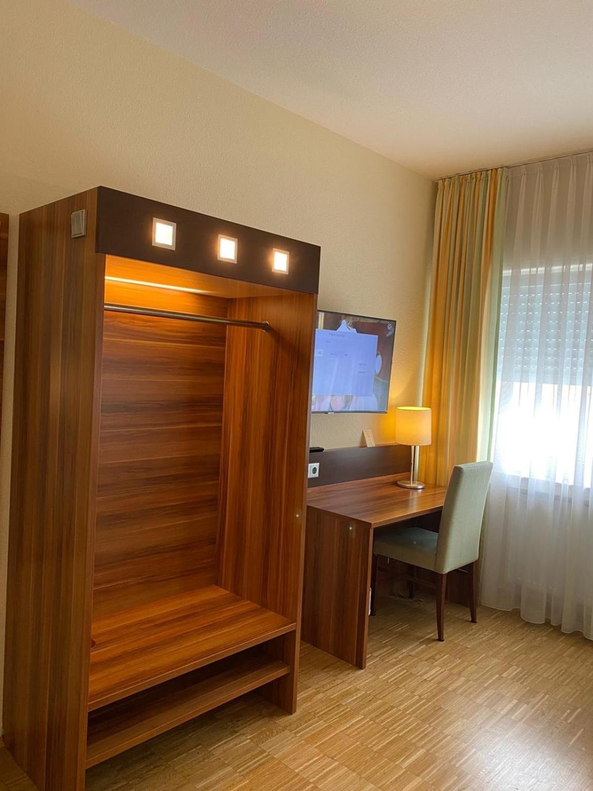 Klima Hotel Europarc แคร์เพิน ภายนอก รูปภาพ